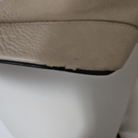 Kate spade over the shoulder bag - Picture 3 of 12